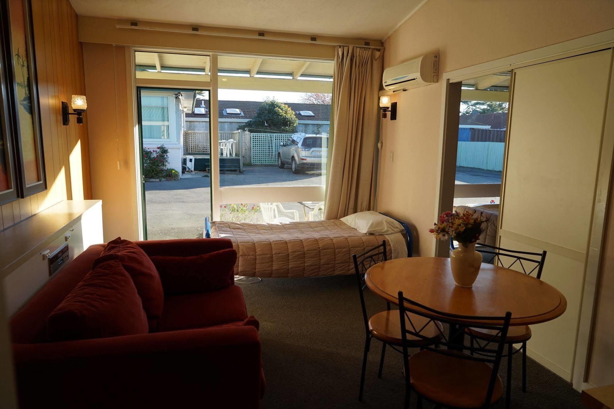 Tui Lodge Motel Christchurch Exterior photo